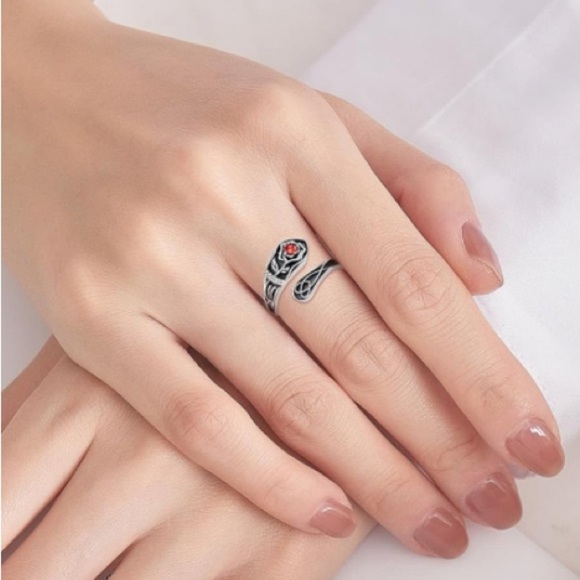 Beauty and the Beast Belle Rose Vintage Spoon Ring - Picture 3 of 7